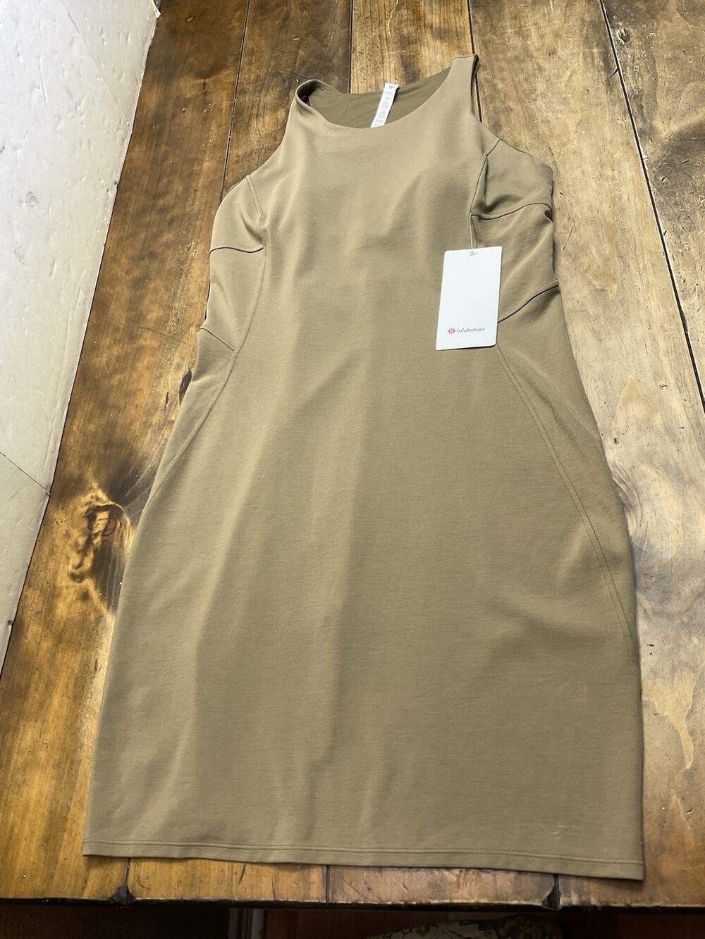 Lululemon Slim Fit Artifact Above Knee Racerback Dress Built-in Bra Women’s 12
